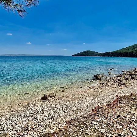 With Parking Space Kali, Ugljan - 14590 *