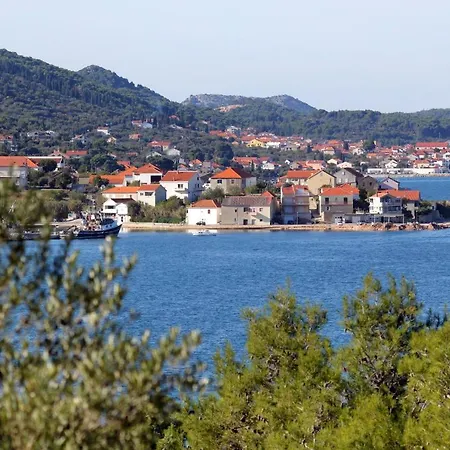 With Parking Space Kali, Ugljan - 14590 * Kali